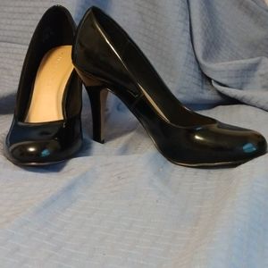 Kelly & Katie Black Patent Leather Heels